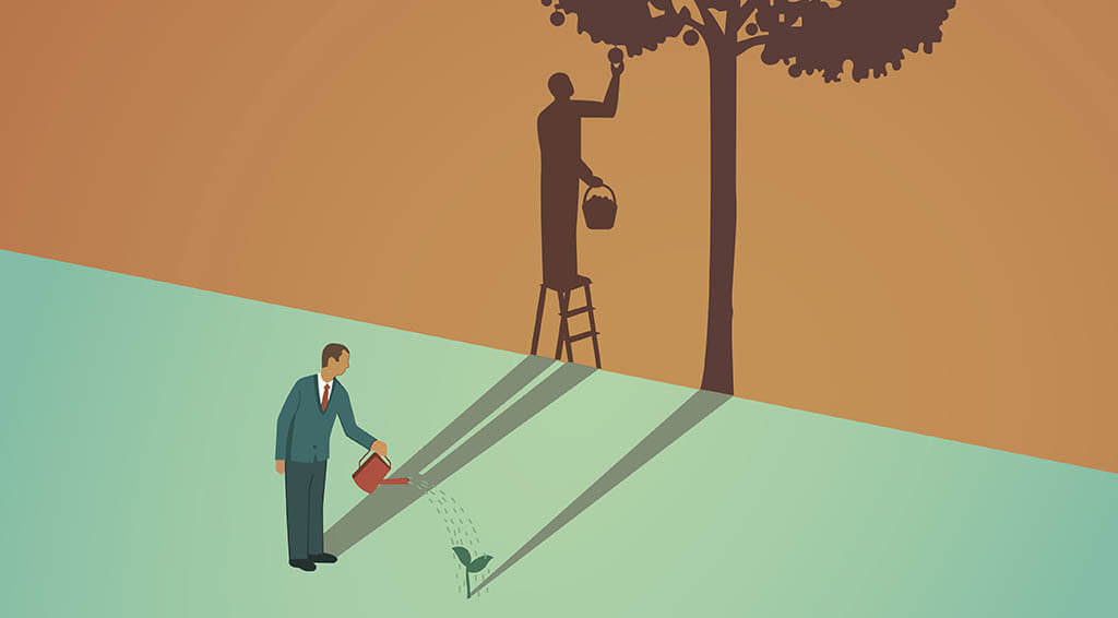 The Contrarian Investor: Thinking Against the Crowd